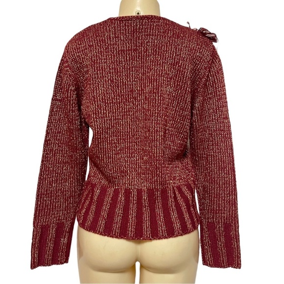Olsen Europe Red Gold Metallic Ribbed Knit Sweater Floral Appliqué Detail Sz 10 - Picture 5 of 10